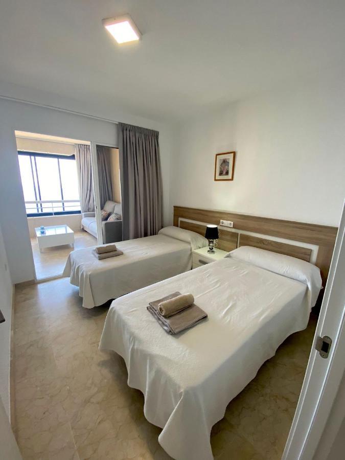 Apartamento Torre Levante, Primera Linea De Playa Benidorm Exteriér fotografie