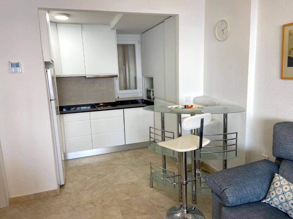 Apartamento Torre Levante, Primera Linea De Playa Benidorm Exteriér fotografie