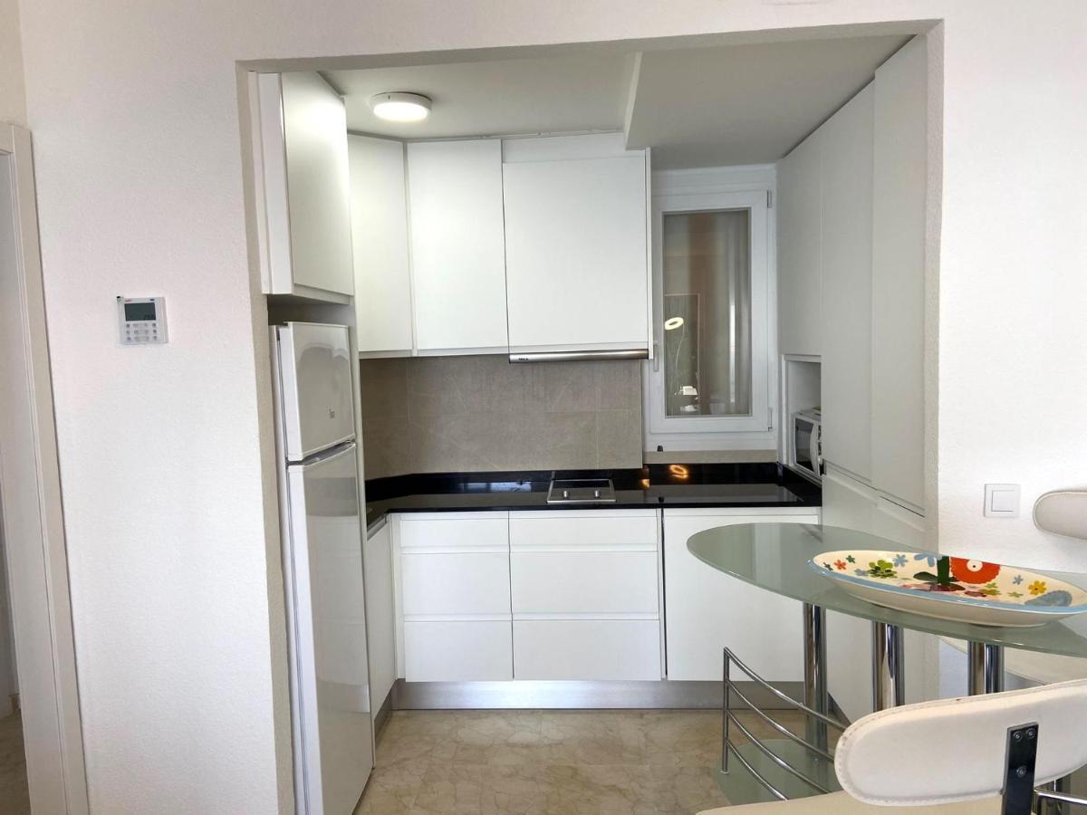Apartamento Torre Levante, Primera Linea De Playa Benidorm Exteriér fotografie