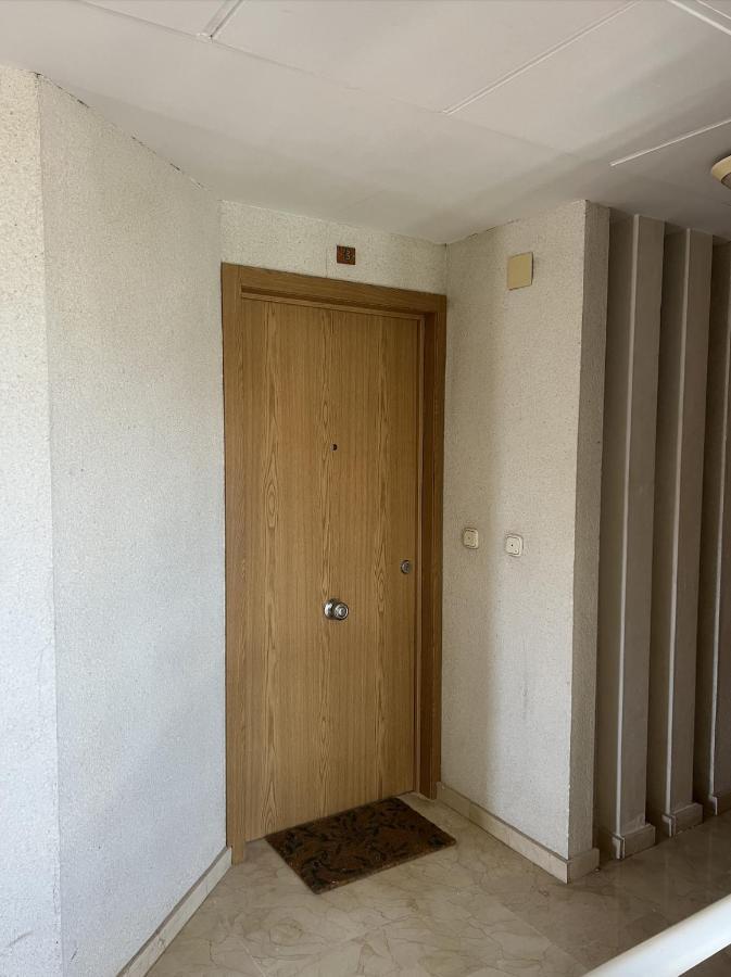 Apartamento Torre Levante, Primera Linea De Playa Benidorm Exteriér fotografie